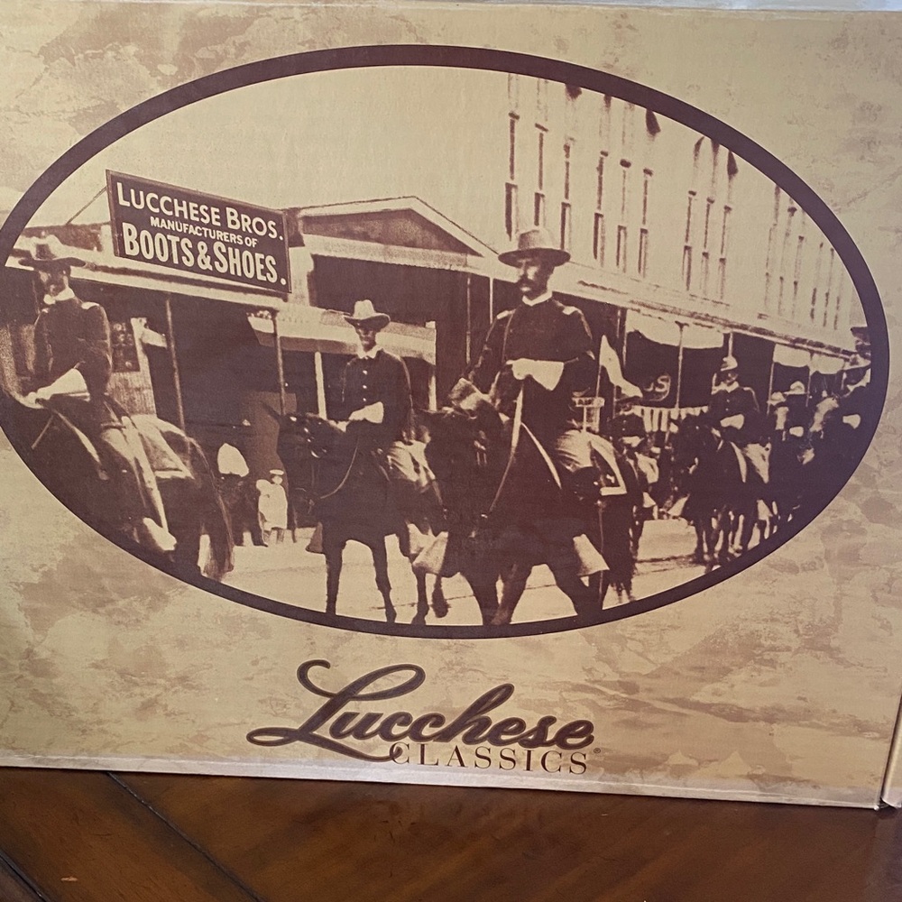 Lucchese Classics Cowboy Boots Box